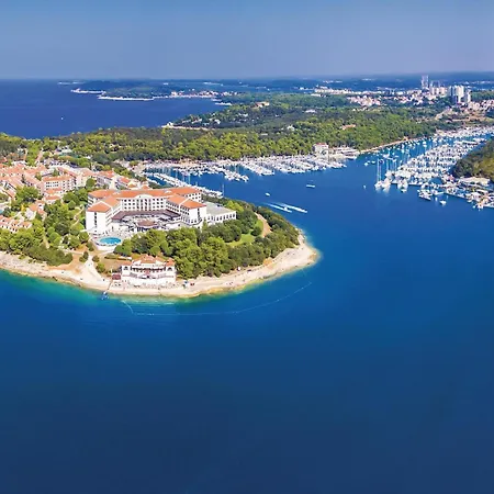 شقة Gorgeous Apartment In Pula With Wifi *