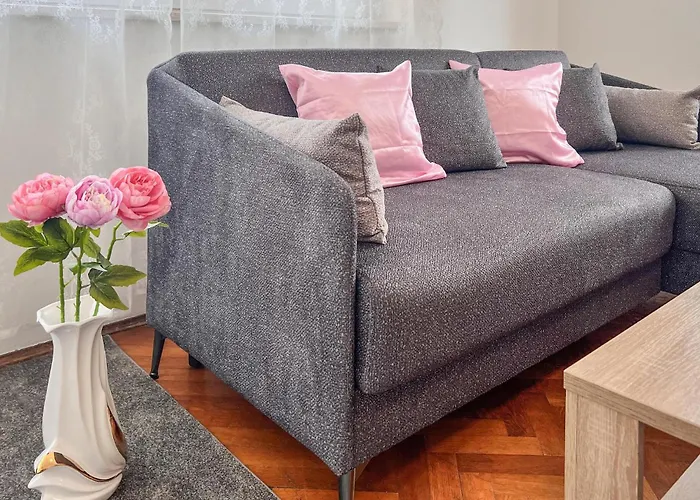 Apartament In With Wifi *